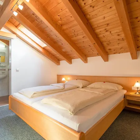 Haus Irmgard 1 *