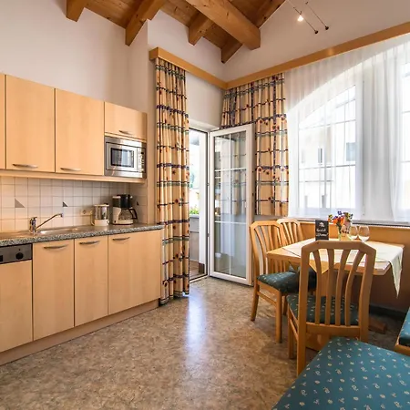 Apartment Haus Irmgard 1 *